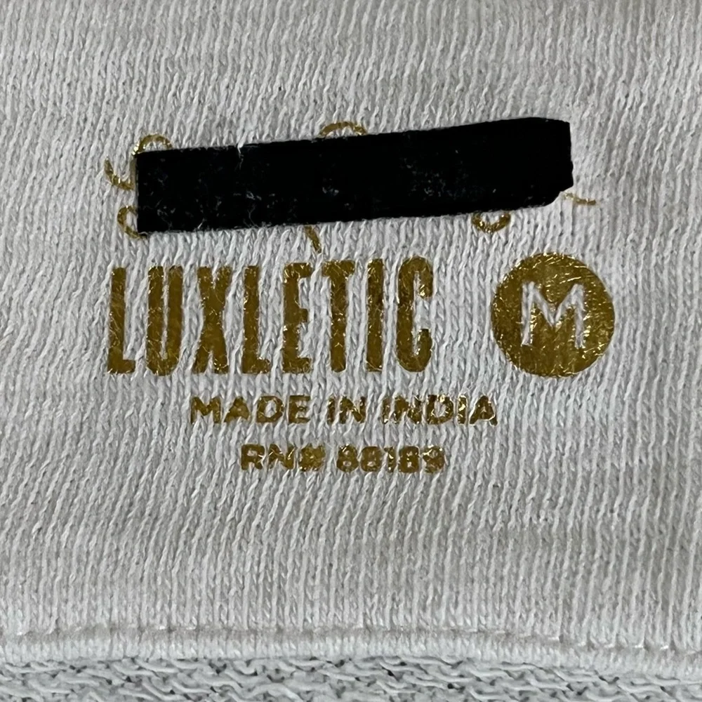 Lilly Pulitzer Resort White Ashlee Pullover- NWOT. - Picture 9 of 10